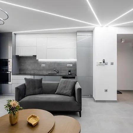 Avand Apartament Debreczyn