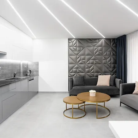 Avand Apartment